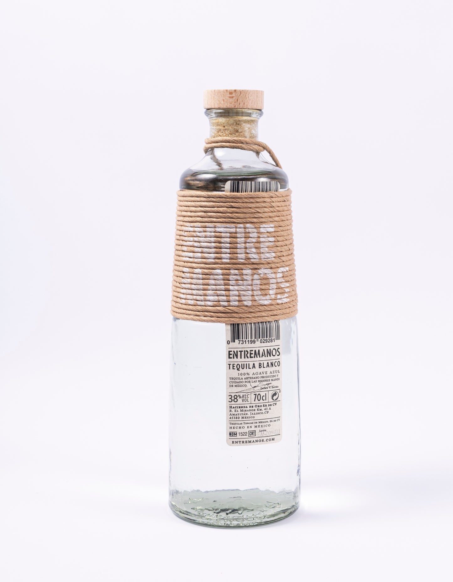 Tequila ENTREMANOS Blanco Lote No.1