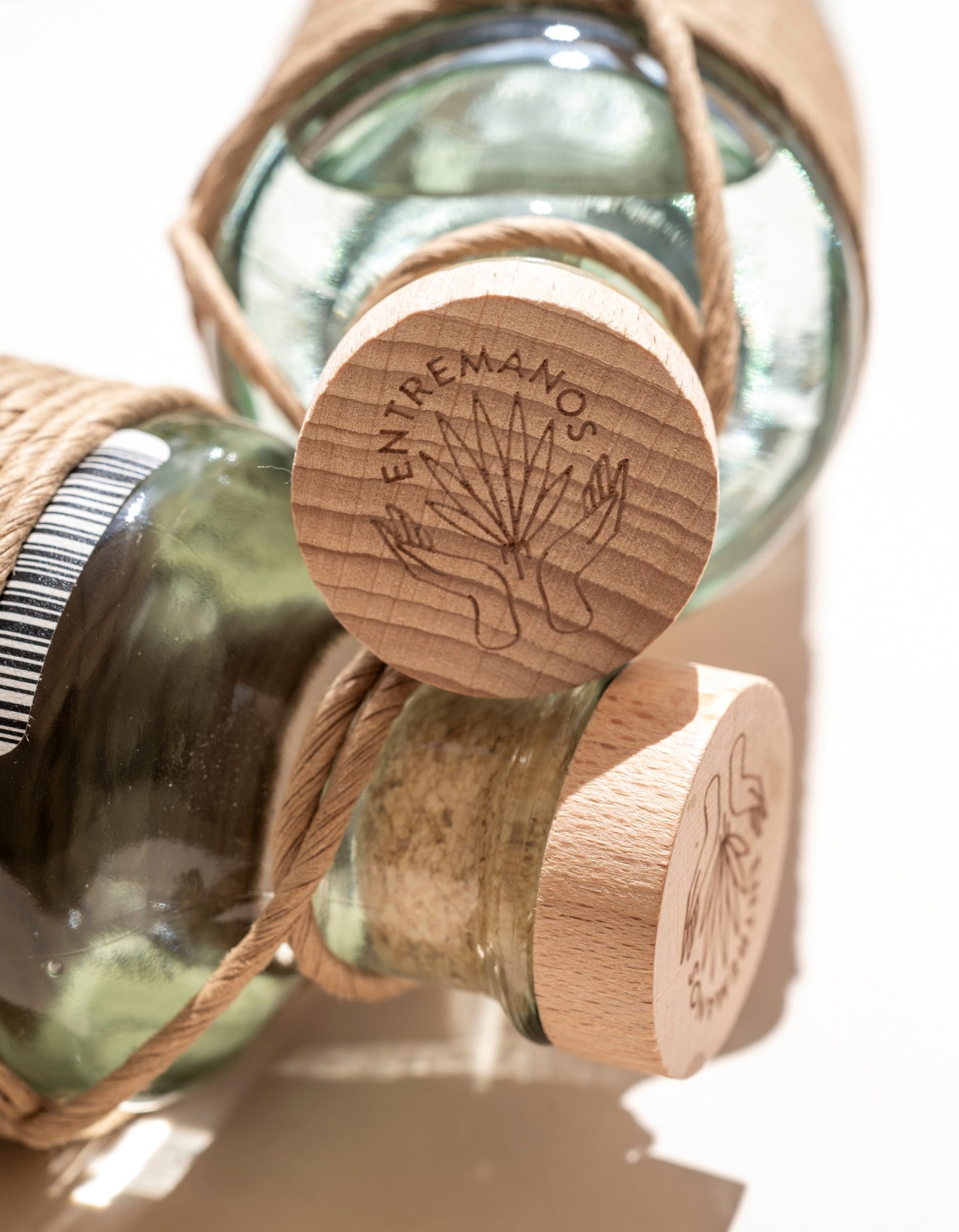 Tequila ENTREMANOS Blanco Lote No.1