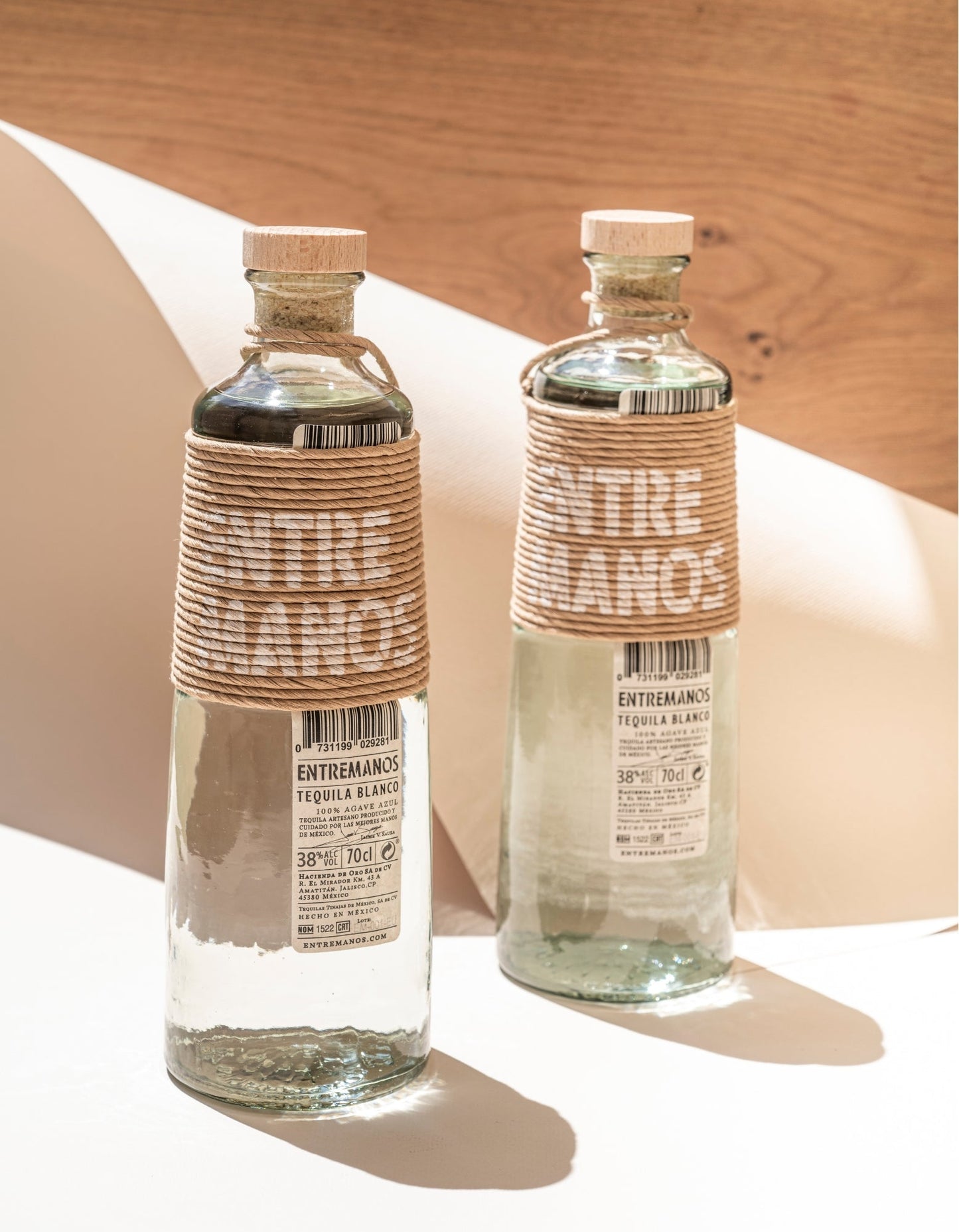 Tequila ENTREMANOS Blanco Lote No.5